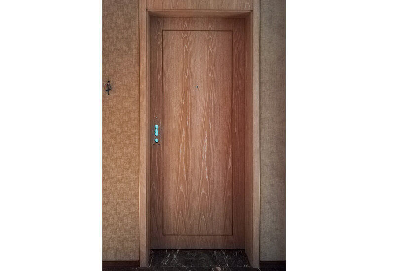 Room fixture furniture-door